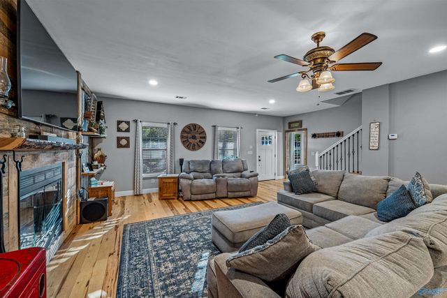 3900 County Road 15, Gaylesville, AL 35973