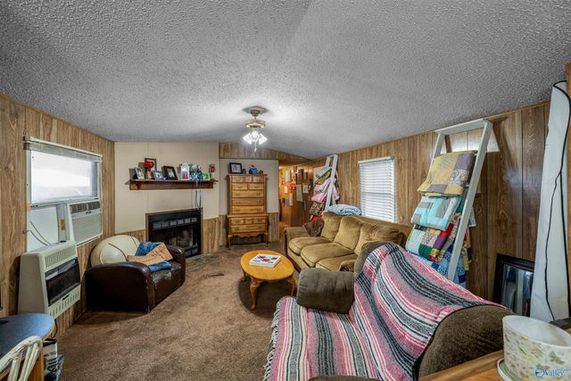 3900 County Road 15, Gaylesville, AL 35973