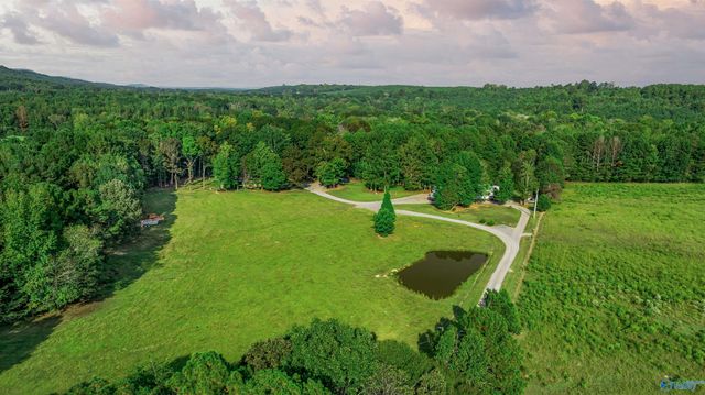 3900 County Road 15, Gaylesville, AL 35973