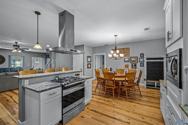 3900 County Road 15, Gaylesville, AL 35973