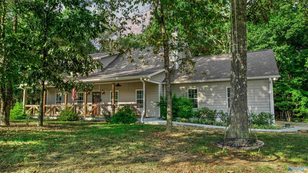 3900 County Road 15, Gaylesville, AL 35973
