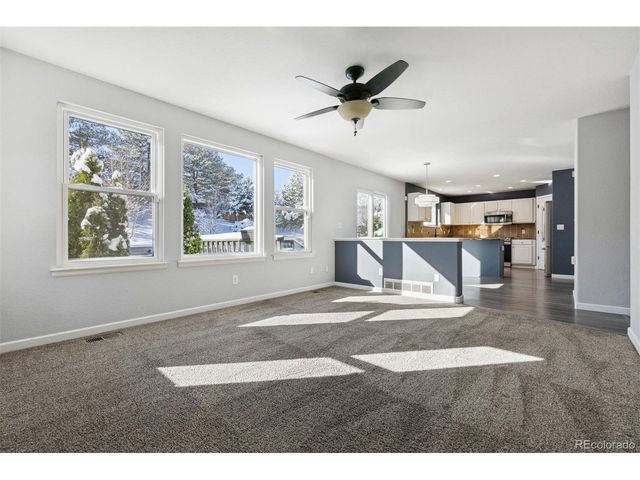 508 English Sparrow Trl, Highlands Ranch, CO 80129