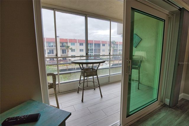 240 SANTA MARIA STREET 225, Venice, FL 34285