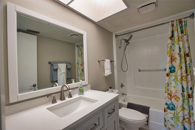 240 SANTA MARIA STREET 225, Venice, FL 34285