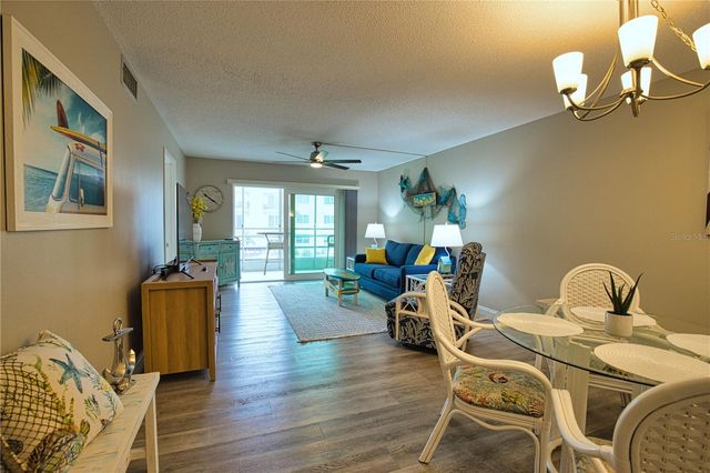 240 SANTA MARIA STREET 225, Venice, FL 34285