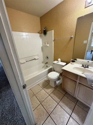 6700 Switchgrass Road, Arlington, TX 76002