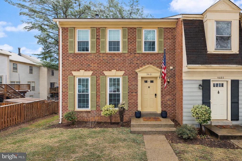 5601 CASTLEBURY CT, Burke, VA 22015