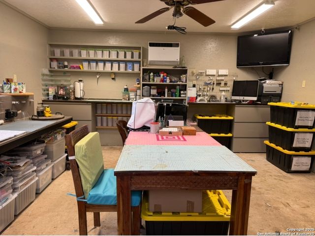 28133 E Windwood Dr, Boerne, TX 78006