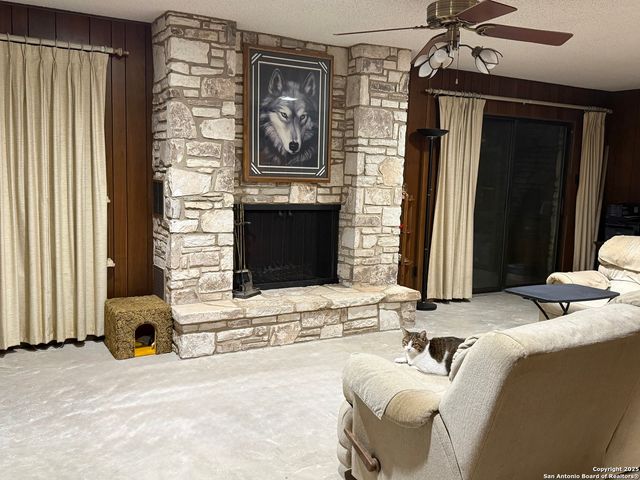 28133 E Windwood Dr, Boerne, TX 78006