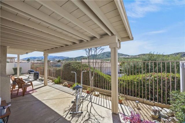 5998 Turnberry, Banning, CA 92220