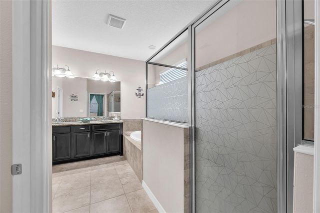 8206 WILLOW BEACH DRIVE, Riverview, FL 33578