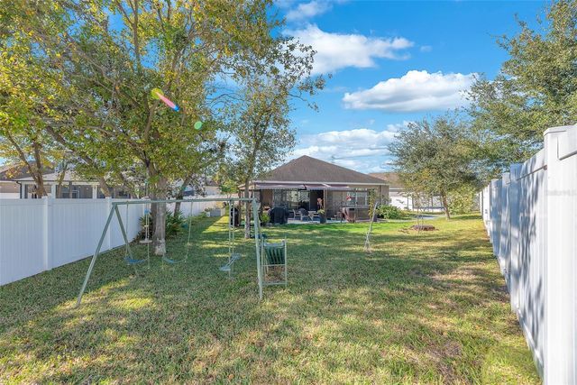 8206 WILLOW BEACH DRIVE, Riverview, FL 33578