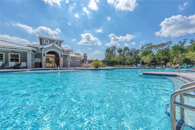 8206 WILLOW BEACH DRIVE, Riverview, FL 33578