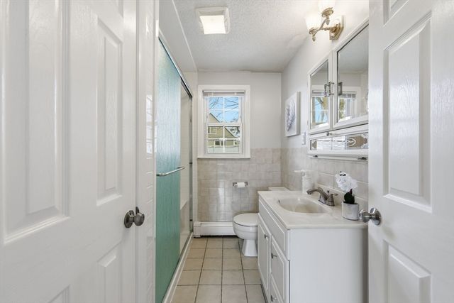 176 Silvin Road, Chicopee, MA 01013