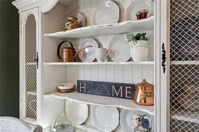 62 Randolph RD, Newport News, VA 23601