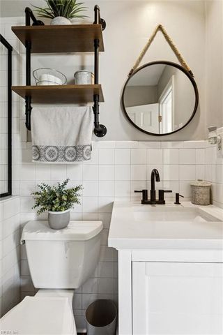 62 Randolph RD, Newport News, VA 23601