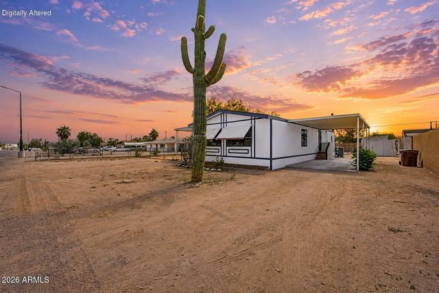 558 S DESERT VIEW Drive, Apache Junction, AZ 85120