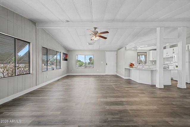 558 S DESERT VIEW Drive, Apache Junction, AZ 85120