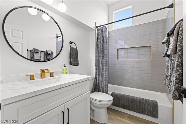 10624 Grand Cypress Avenue, Las Vegas, NV 89134