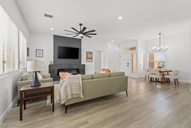 10624 Grand Cypress Avenue, Las Vegas, NV 89134