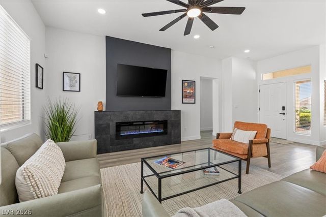 10624 Grand Cypress Avenue, Las Vegas, NV 89134