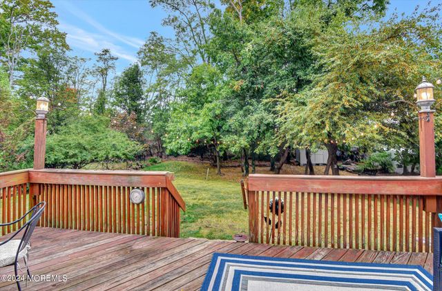 203 Conifer Crest Way, Eatontown, NJ 07724