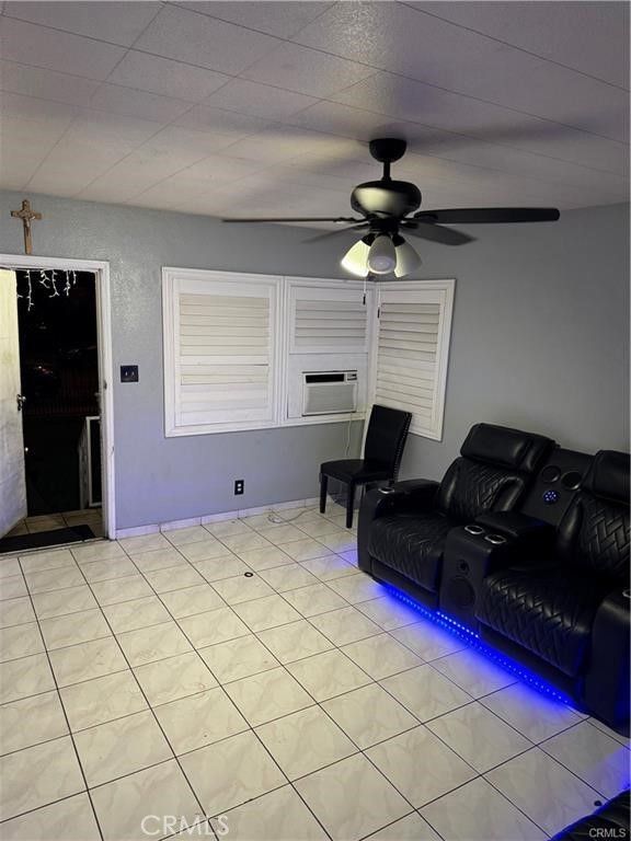 10439 Stanford Avenue, South Gate, CA 90280 — photo 3
