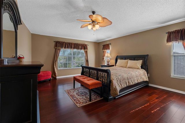 1872 EAGLE TRACE BOULEVARD, Palm Harbor, FL 34685