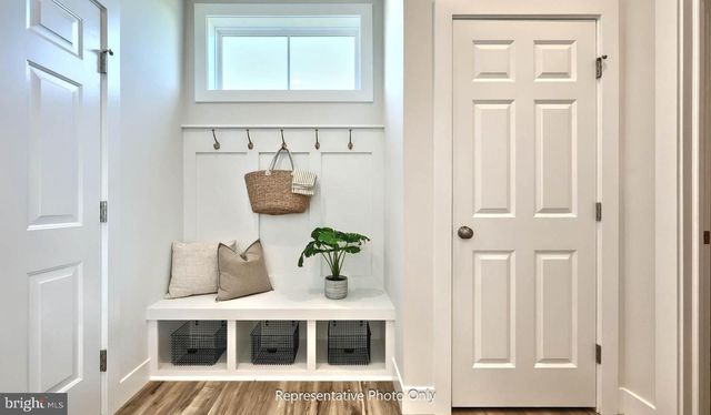 120 BLUE MOUNTAIN BLVD, Carlisle, PA 17013