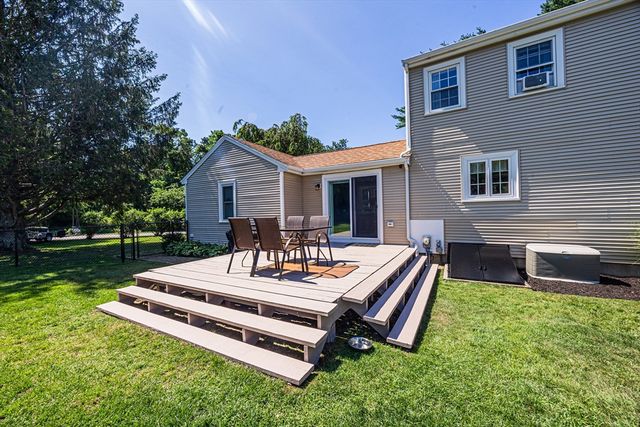 60 Justine Rd, Plymouth, MA 02360