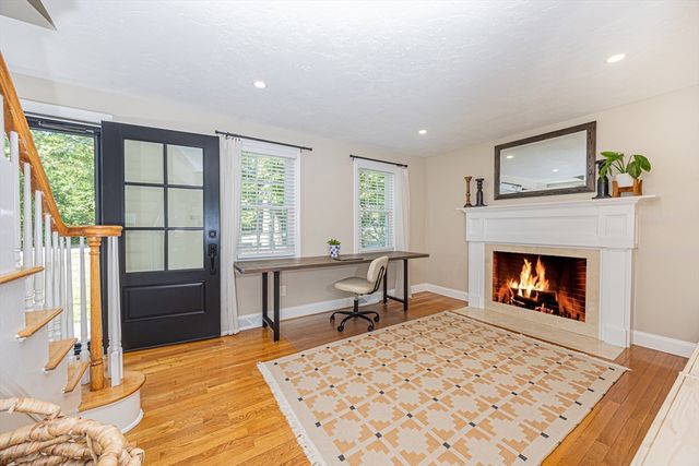 60 Justine Rd, Plymouth, MA 02360