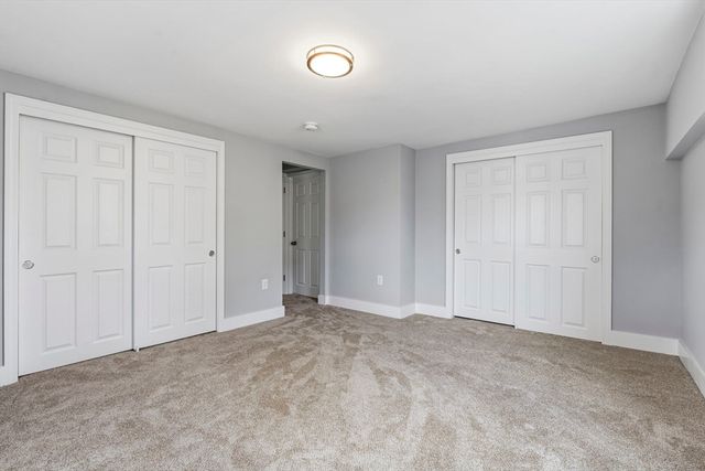 8 Hammatt St 1, Ipswich, MA 01938