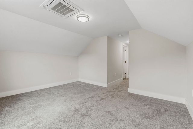 8 Hammatt St 1, Ipswich, MA 01938