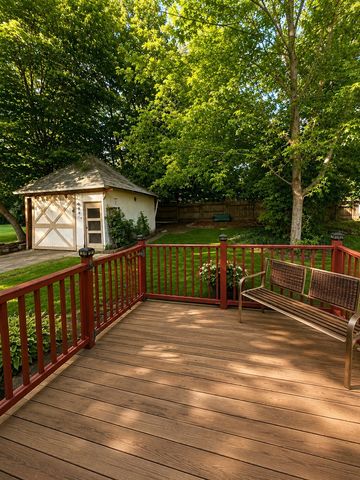 269 N Benton Street, Palatine, IL 60067