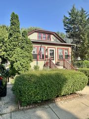 269 N Benton Street, Palatine, IL 60067
