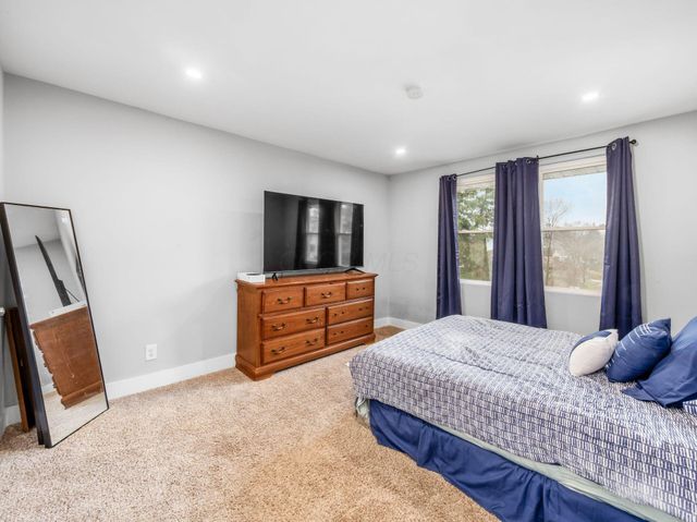 1930 Floral Avenue, Columbus, OH 43223