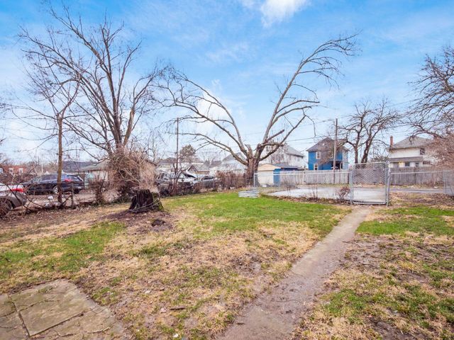 1930 Floral Avenue, Columbus, OH 43223