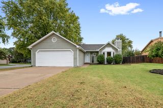 1630 S Willow Oak Ct, Wichita, KS 67230