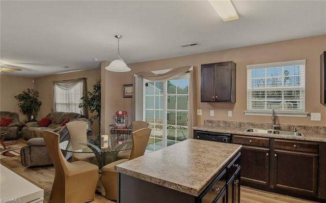 3855 Foliage Drive, Winston-salem, NC 27101