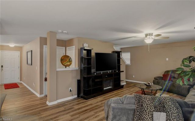 3855 Foliage Drive, Winston-salem, NC 27101