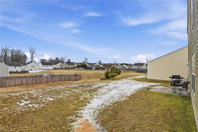 3855 Foliage Drive, Winston-salem, NC 27101