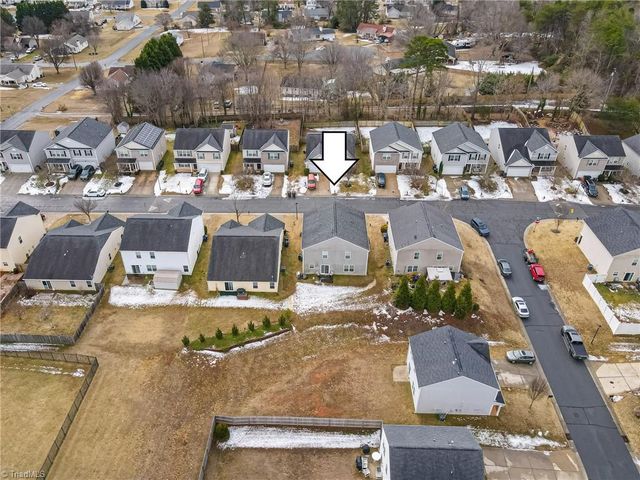 3855 Foliage Drive, Winston-salem, NC 27101