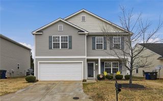 3855 Foliage Drive, Winston-salem, NC 27101