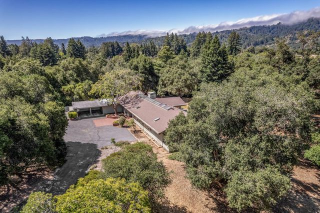 147 Mapache Drive, Portola Valley, CA 94028