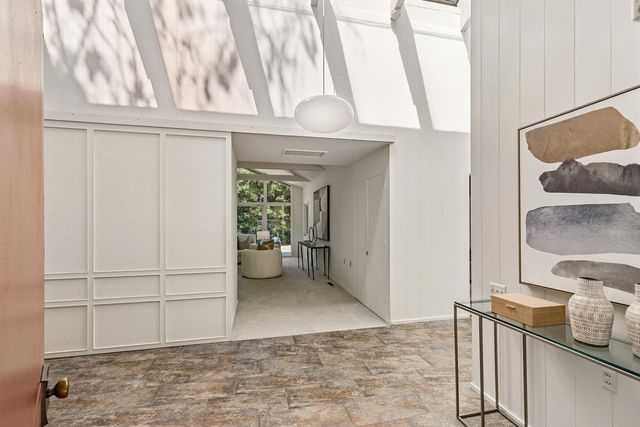 147 Mapache Drive, Portola Valley, CA 94028