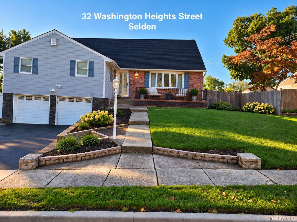 32 Washington Heights Street, Selden, NY 11784 — exterior