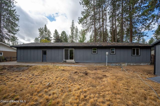 4733 E Alpine DR, Post Falls, ID 83854