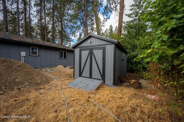 4733 E Alpine DR, Post Falls, ID 83854