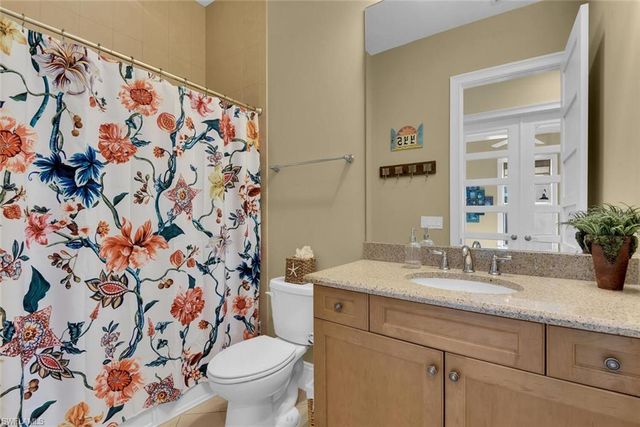 6561 Dominica Dr Unit 101, Naples, FL 34113