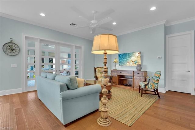 6561 Dominica Dr Unit 101, Naples, FL 34113